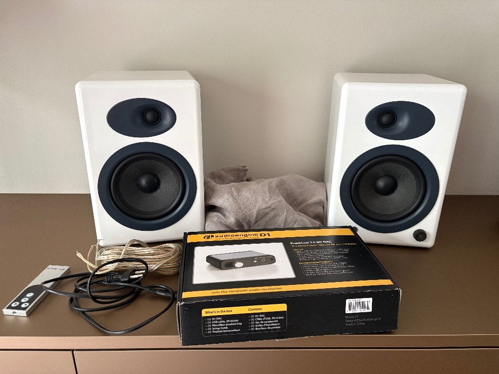 Audioengine A5+ met Audioengine D1 24-bit DAC Wit, Audio, Tv en Foto, Overige typen, Zo goed als nieuw, 60 tot 120 watt, Inclusief kabels
