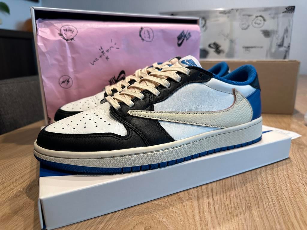 Nike Air Jordan 1 Low Travis Scott Fragment 42, Ophalen, Zo goed als nieuw, Overige kleuren