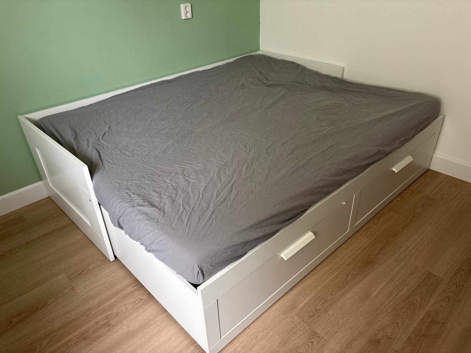 IKEA BRIMNES Bedbank met 2 lades en 2 matrassen 80x200, Ophalen, Wit, Tweepersoons, Zo goed als nieuw