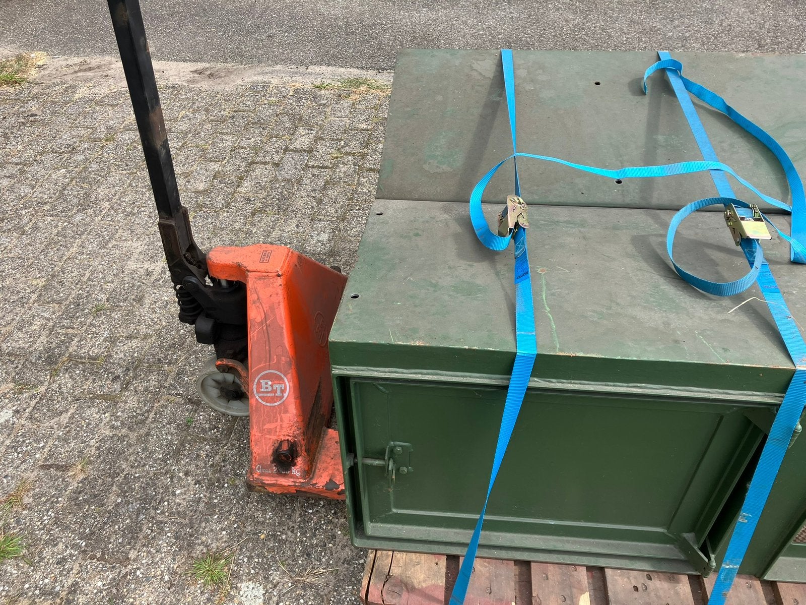 Te koop, 2 opbergkisten, Auto-onderdelen, Vrachtwagen-onderdelen, Ophalen, Nieuw, Overige merken
