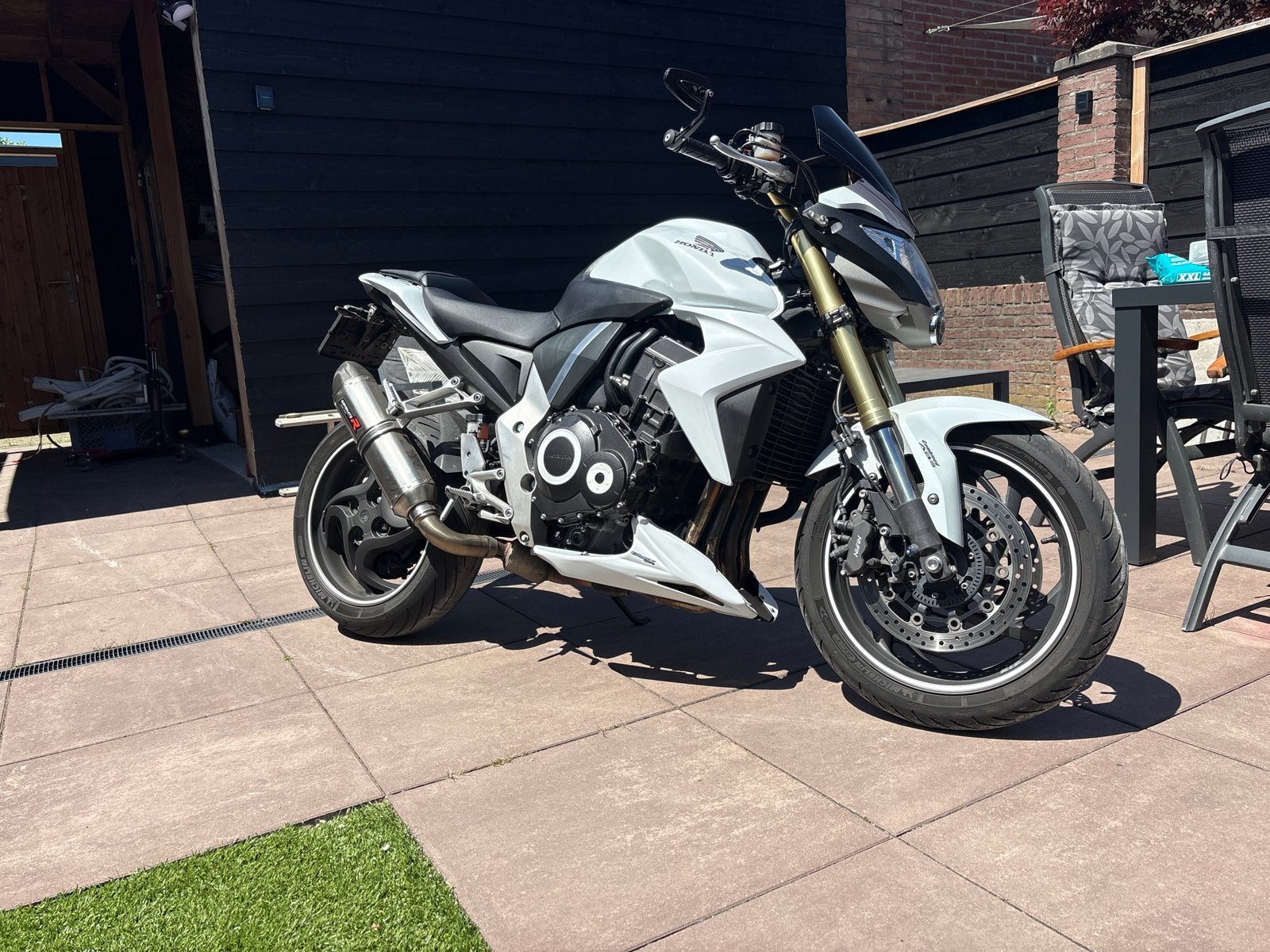 Honda CB1000RA 2011 met Quickshifter parelmoer wit, 4 cilinders, Motorrijbewijs A, Gebruikt, Particulier