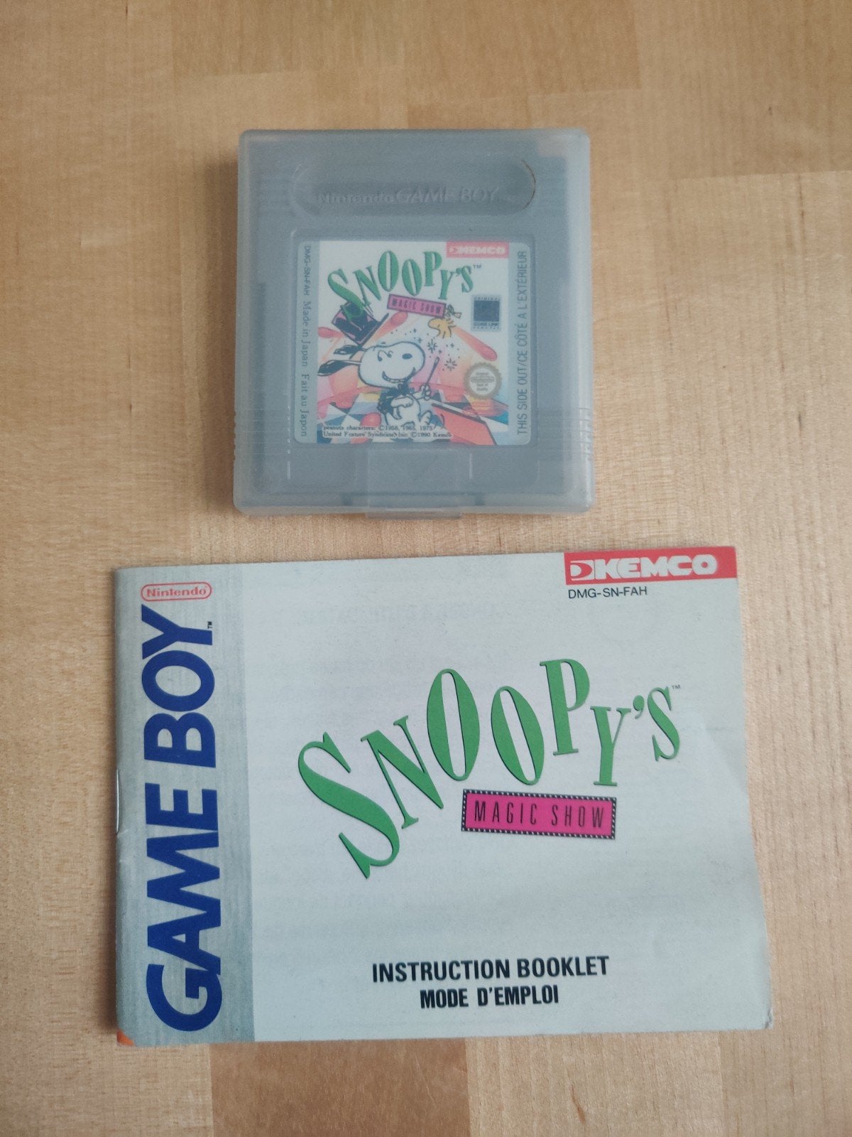 Snoopy's Magic Show Game Boy (DMG-SN-FAH) met boekje, Spelcomputers en Games, Games | Nintendo Game Boy, Puzzel en Educatief, Gebruikt