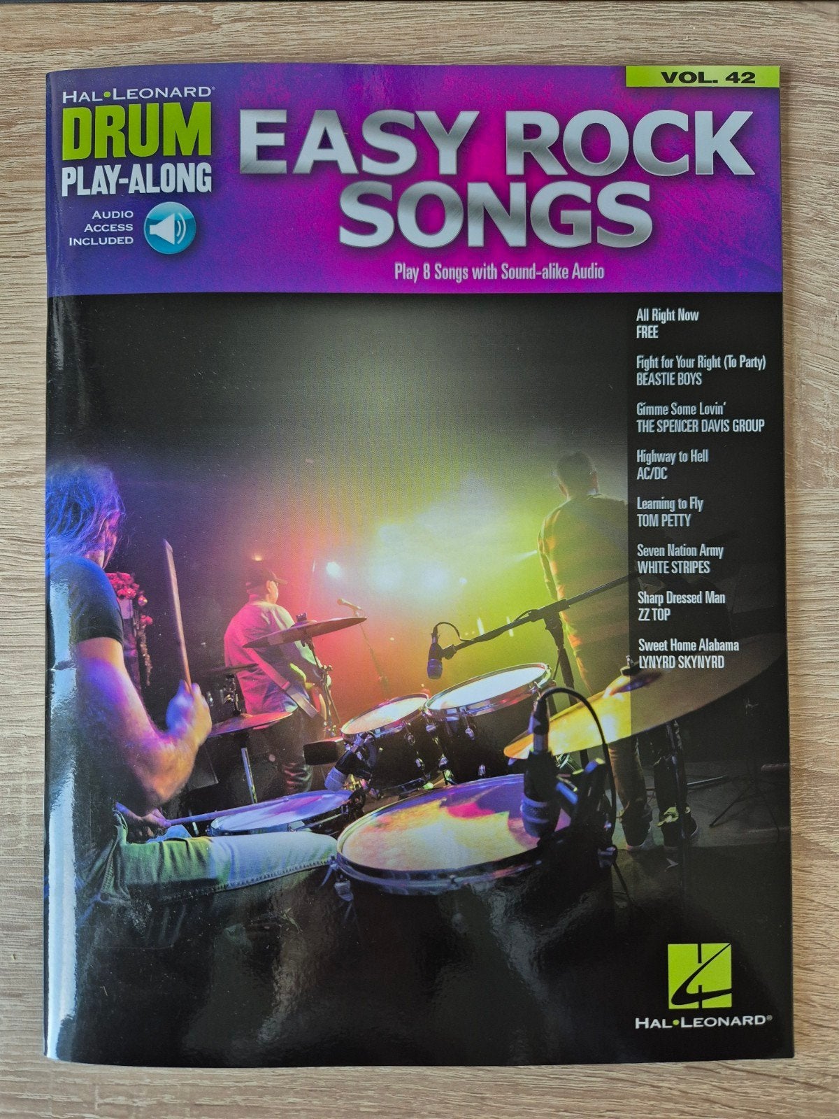 Drum Play-Along Easy Rock Songs Vol. 42 - Hal Leonard, Muziek en Instrumenten, Drums of Percussie, Nieuw, Ophalen of Verzenden