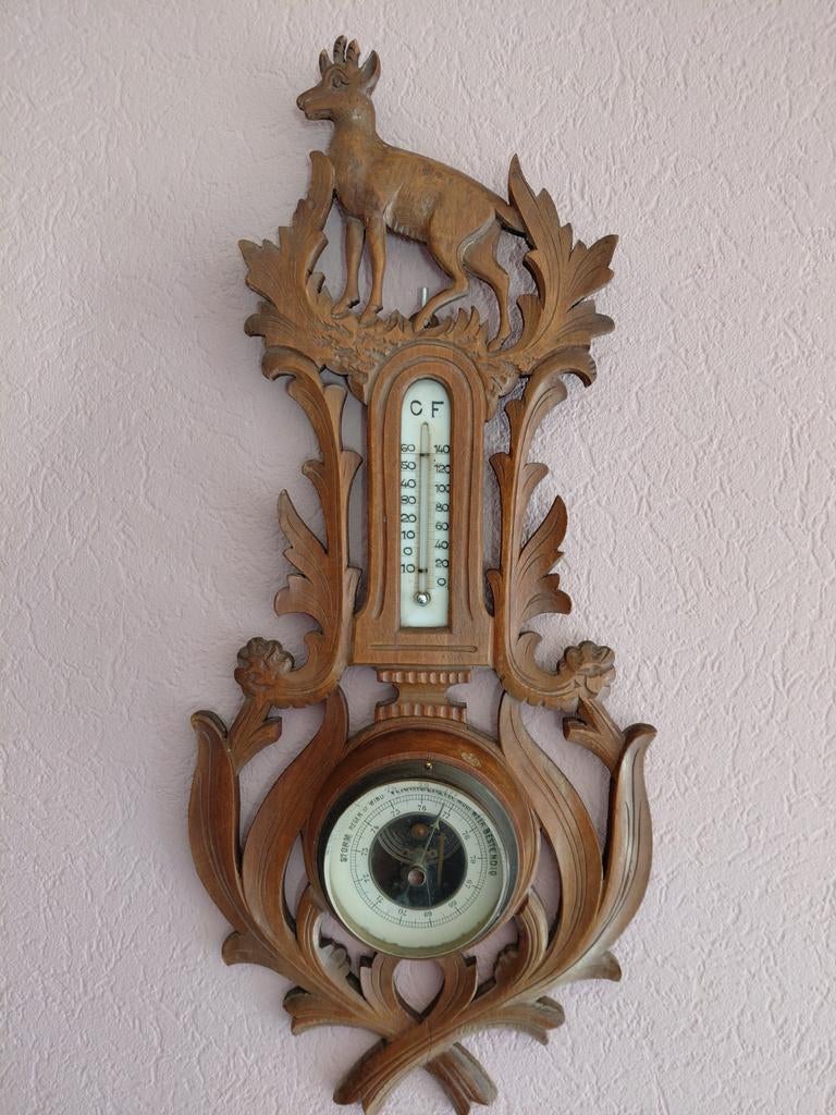 Antieke Barometer en Thermometer met Houten Hert - 54x23 cm, Ophalen of Verzenden, Gebruikt, Weerstation
