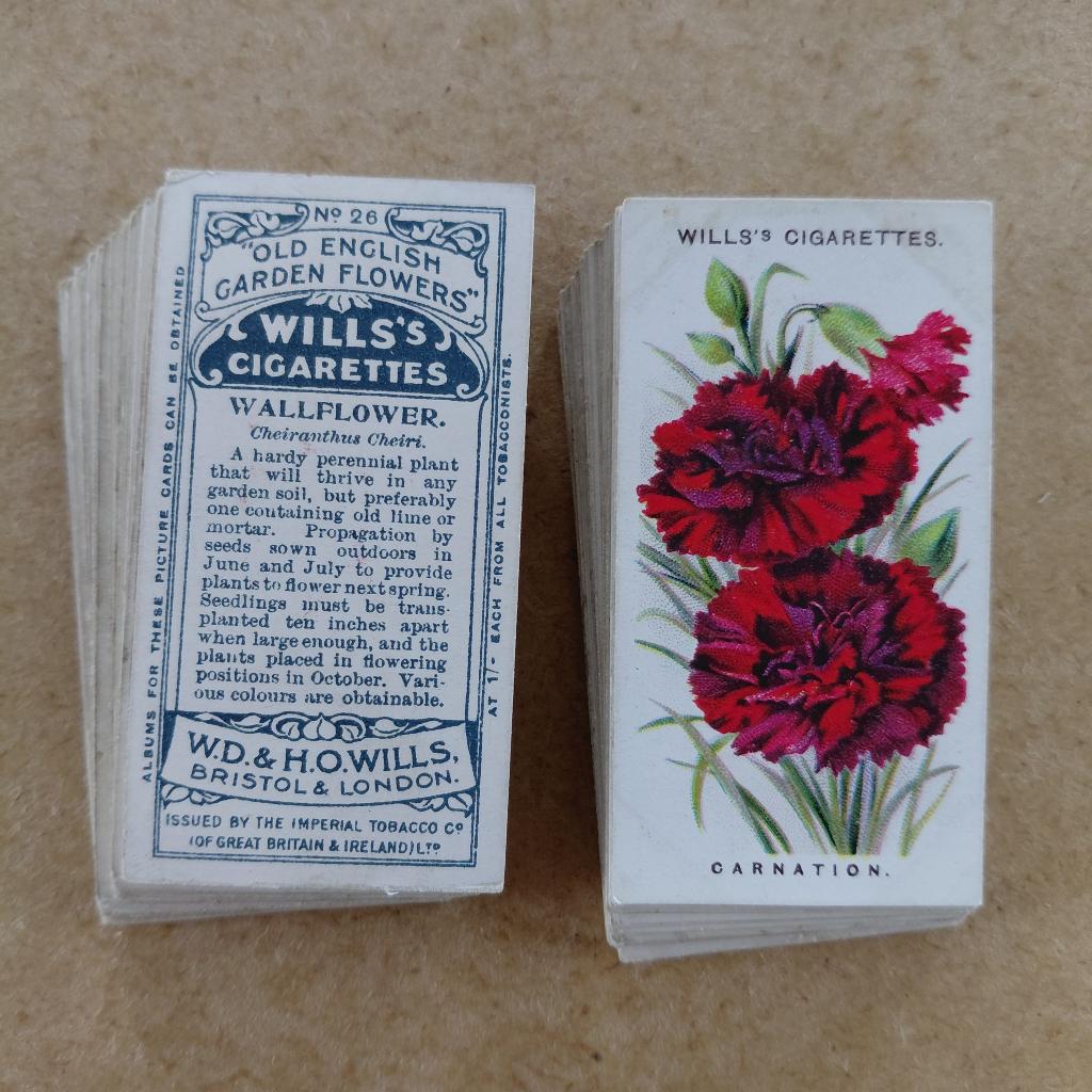 Old English Garden Flowers set 50 cigarette cards B-keus, Ophalen, Gebruikt