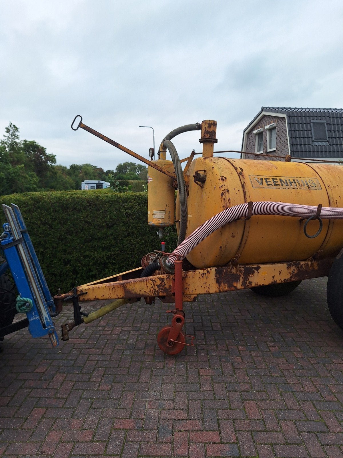 Giertank 3200L Veenhuis, Banden Assen & onderstellen, Ophalen