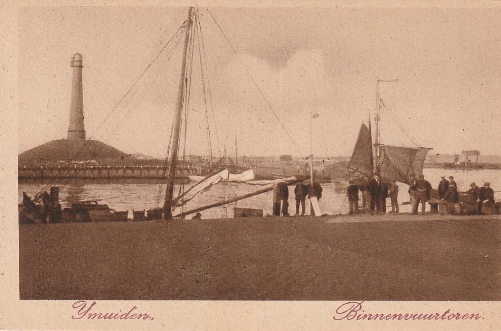 IJmuiden Vuurtoren boot boten   nauta A 1754, Ophalen of Verzenden, 1920 tot 1940, Ongelopen, Noord-Holland