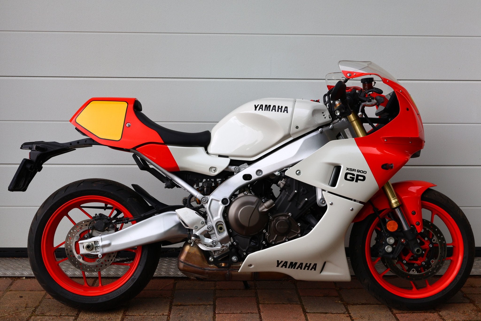 Yamaha XSR 900 SP | XSR900 GP ABS (bj 2024), 890 cc, Bedrijf, Super Sport, Meer dan 35 kW