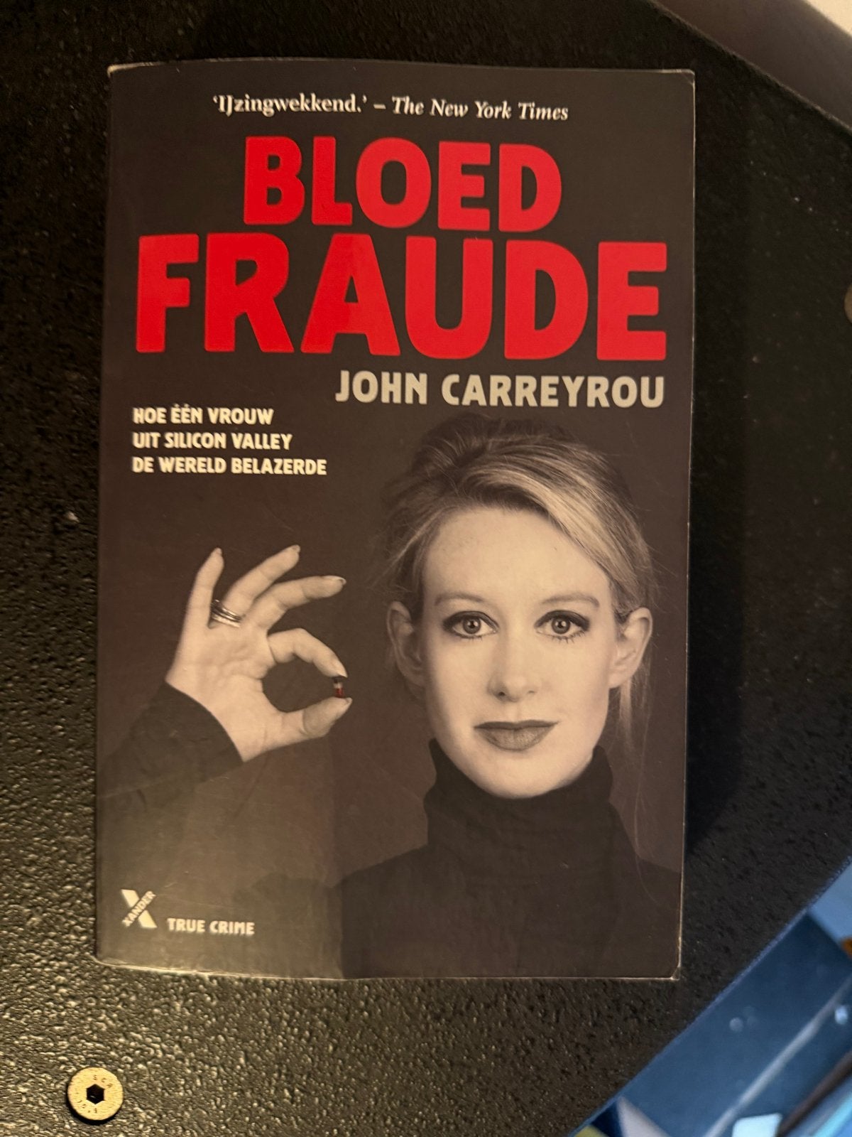 Bloedfraude - John Carreyrou (True Crime), Ophalen of Verzenden, Gelezen