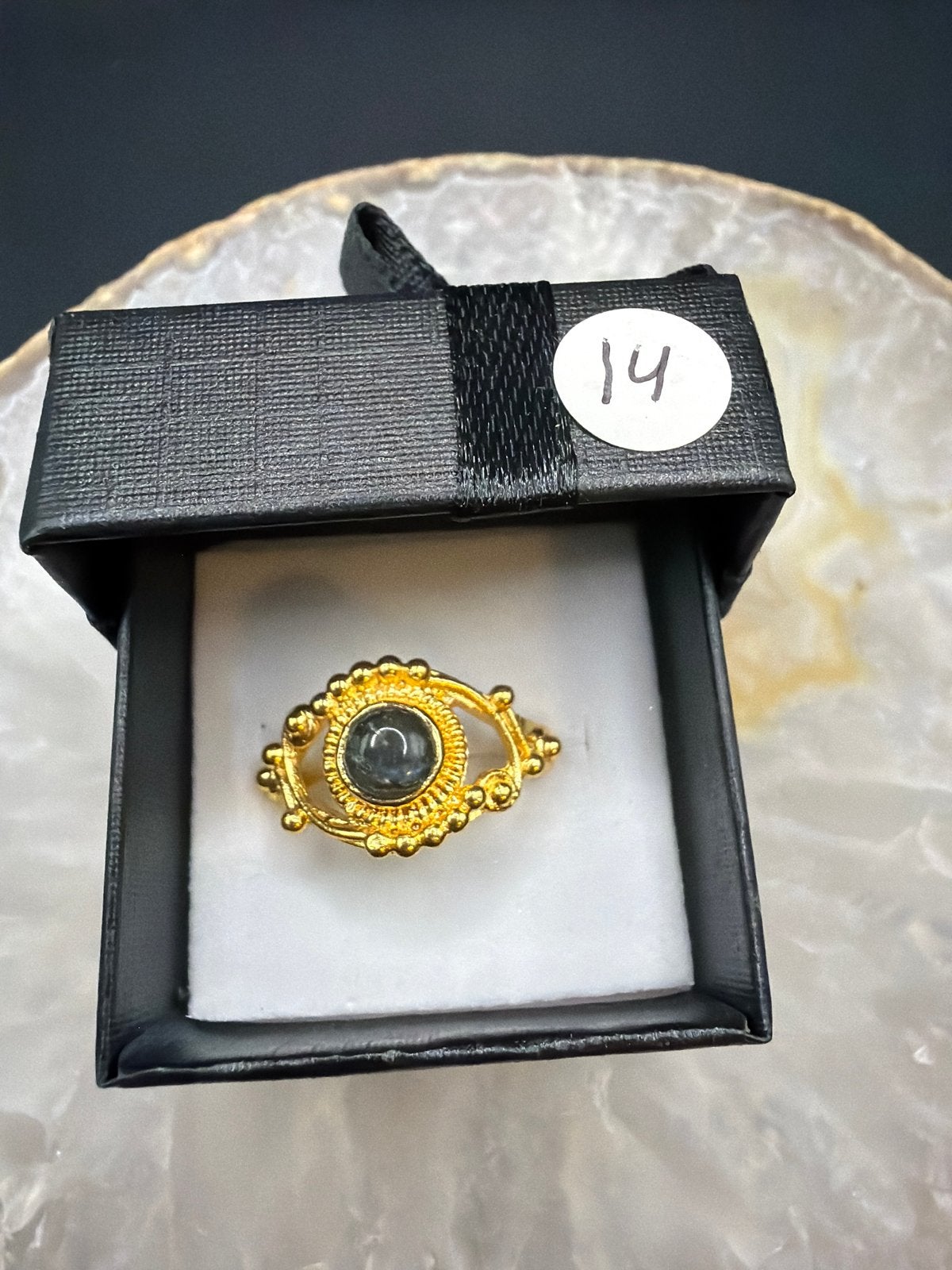Vergulde Messing Ring met Labradoriet Steen, Overige materialen, Ophalen of Verzenden, Zo goed als nieuw, X