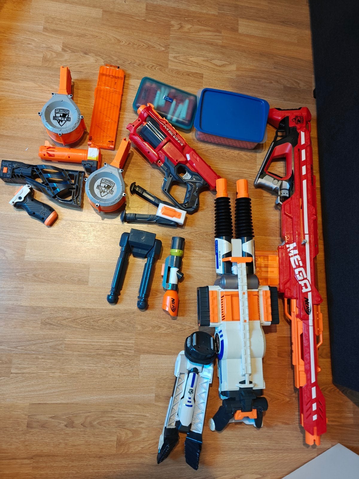 Grote Nerf collectie met veel pijltjes en accessoires, Ophalen, Gebruikt