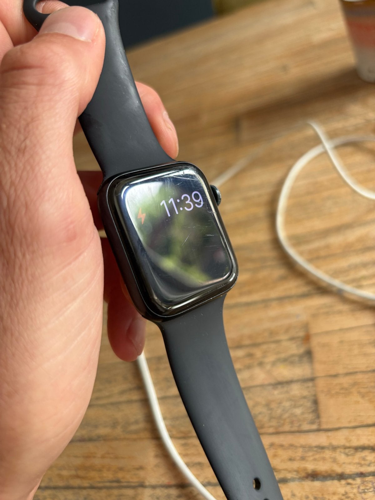 Apple Watch SE 2024 4G 44mm Midnight Sportband M/L, Afstand, Zwart, IOS, Ophalen of Verzenden