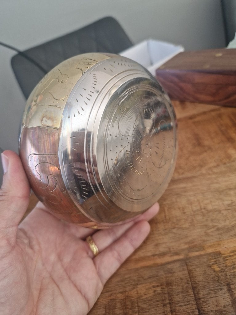 Oude, verzilverde klankschaal. 693 gram., Ophalen of Verzenden