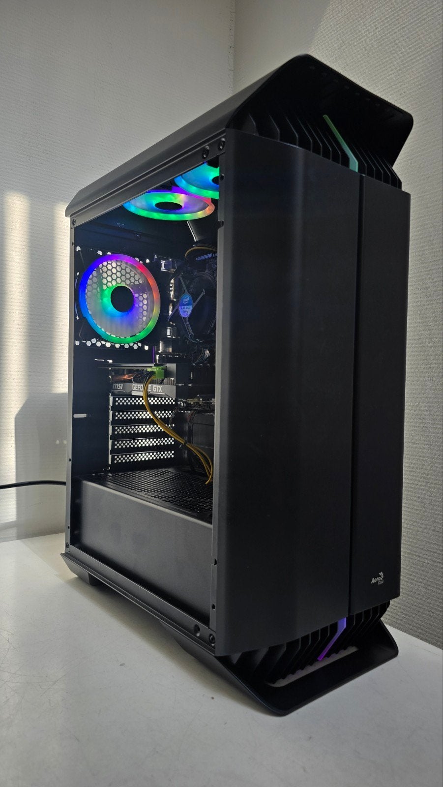 RGB GAME PC - I7 4770/GTX 1660 SUPER 6GB/16GB/SSD, Computers en Software, Ophalen of Verzenden, Zo goed als nieuw