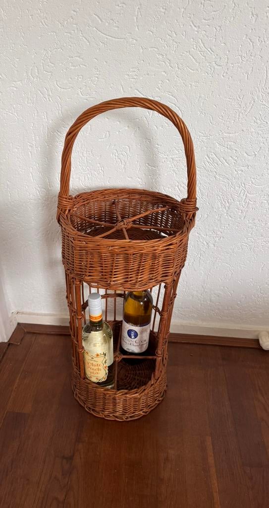 Leuk Retro rotan flessenrek  wijnrek, Huis en Inrichting, Woonaccessoires | Wijnrekken, Ophalen of Verzenden, Hout