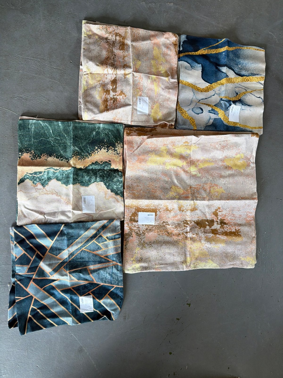 Set van 10 Kussenhoezen - Diverse Designs en Maten, Overige merken, Meerkleurig, Met print, Nieuw