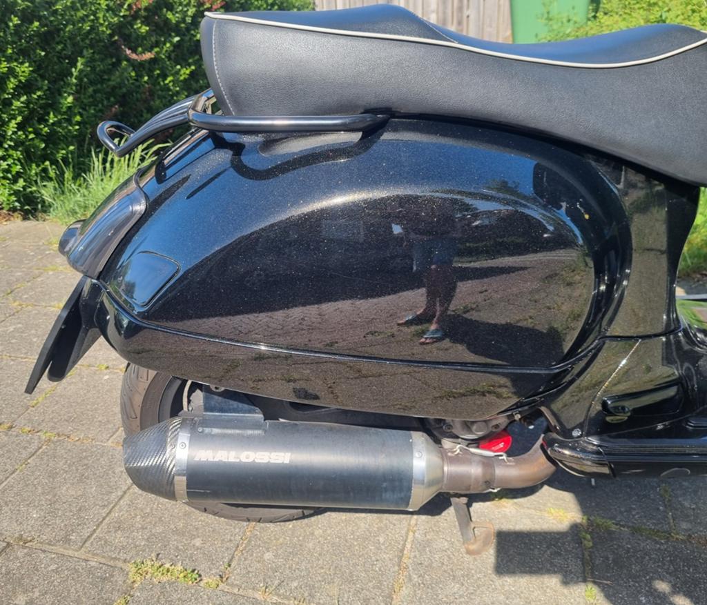 Vespa 300 GTS Special Edition Malossi A2 Nederlands kenteken, Ophalen, Overige modellen, 300 cc, Zo goed als nieuw