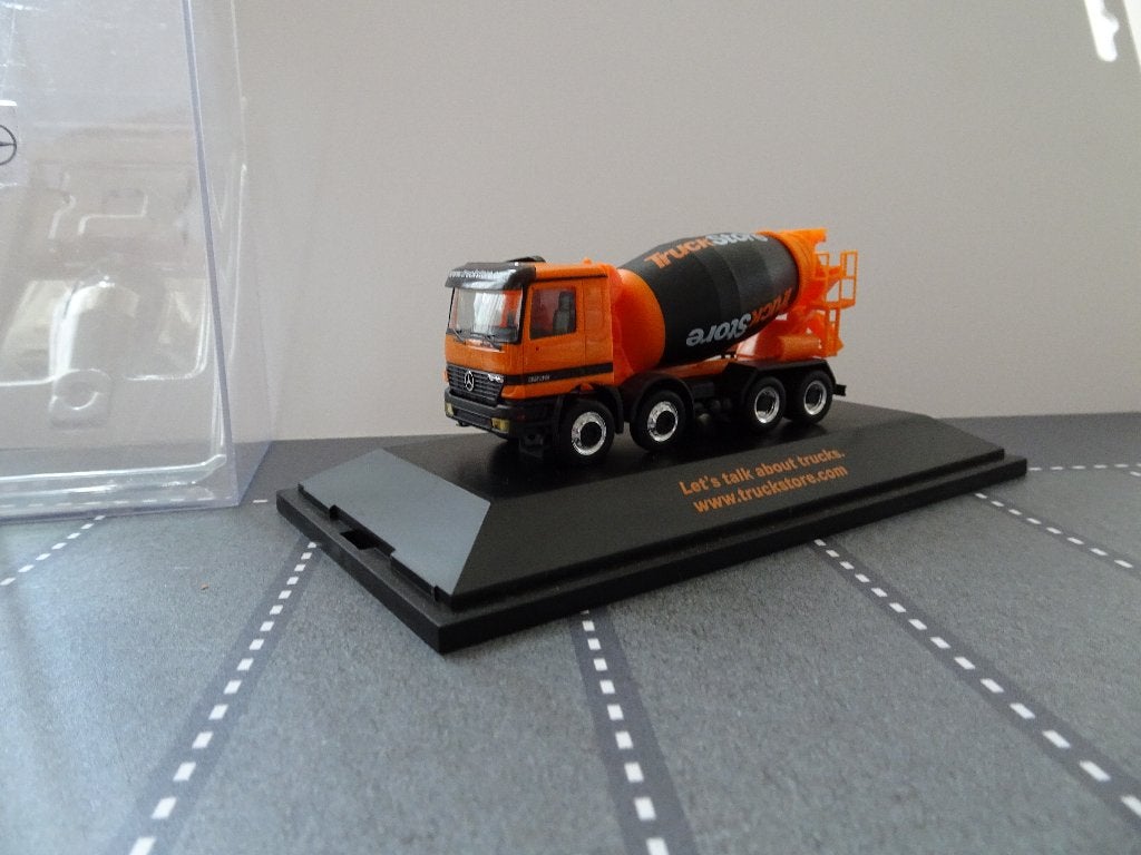 94 herpa mercedes actros truck store demo betonmixer 1:87, Ophalen of Verzenden, Zo goed als nieuw, Bus of Vrachtwagen, Herpa