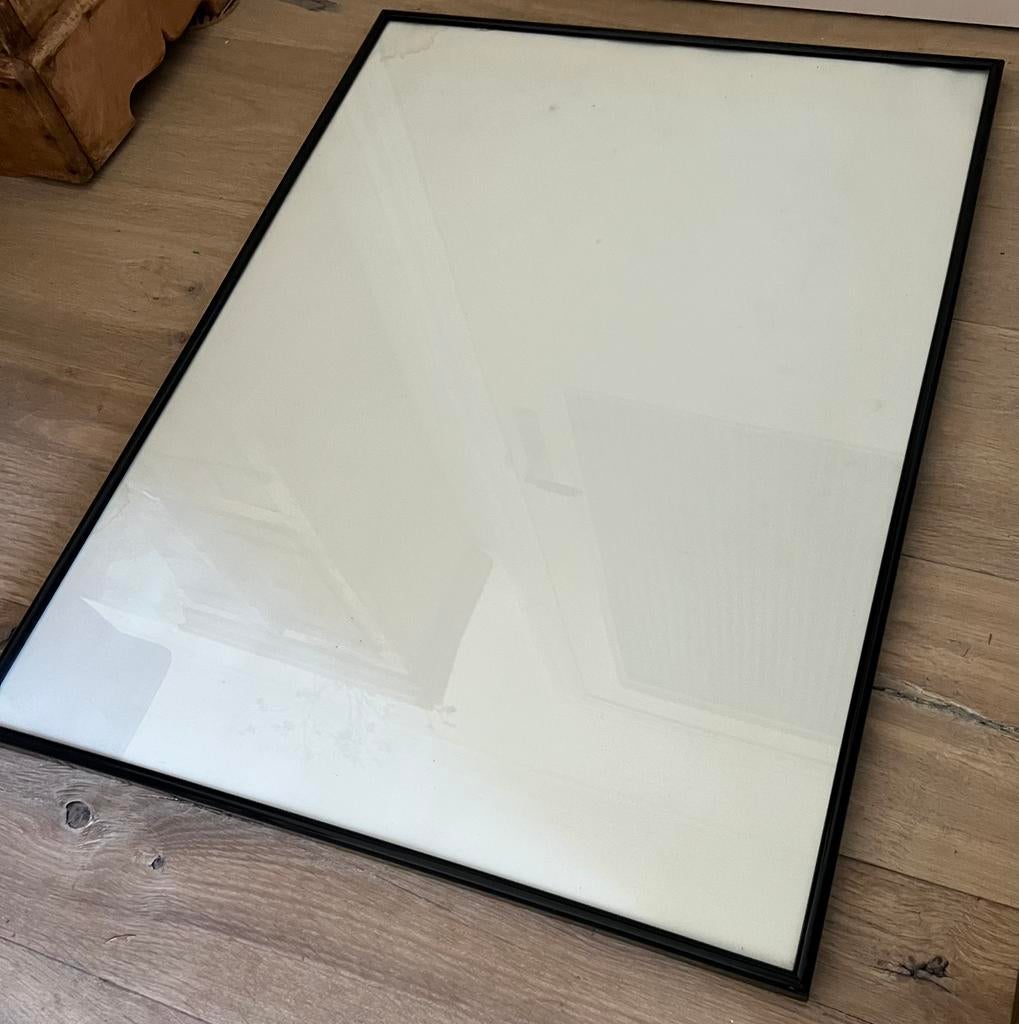 Grote lijst zwart 60 x 80 cm, Huis en Inrichting, Woonaccessoires | Lijsten, Ophalen, Zo goed als nieuw, Overige materialen, 75 cm of meer