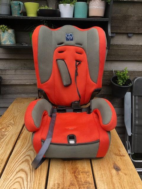 Te koop autostoeltje, Kinderen en Baby's, Autostoeltjes, Afneembare rugleuning, 9 t/m 36 kg, Ophalen, Overige merken