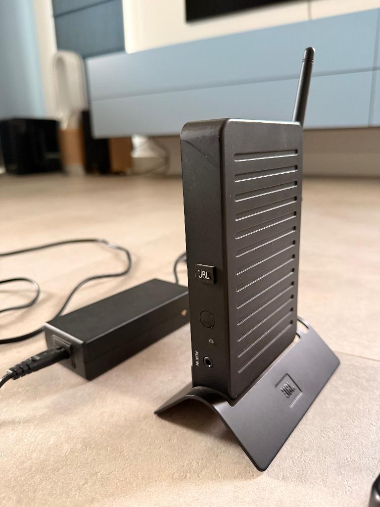 JBL Wireless versterker 50w per surround speaker, Overige merken, Ophalen of Verzenden, Zo goed als nieuw, Minder dan 60 watt
