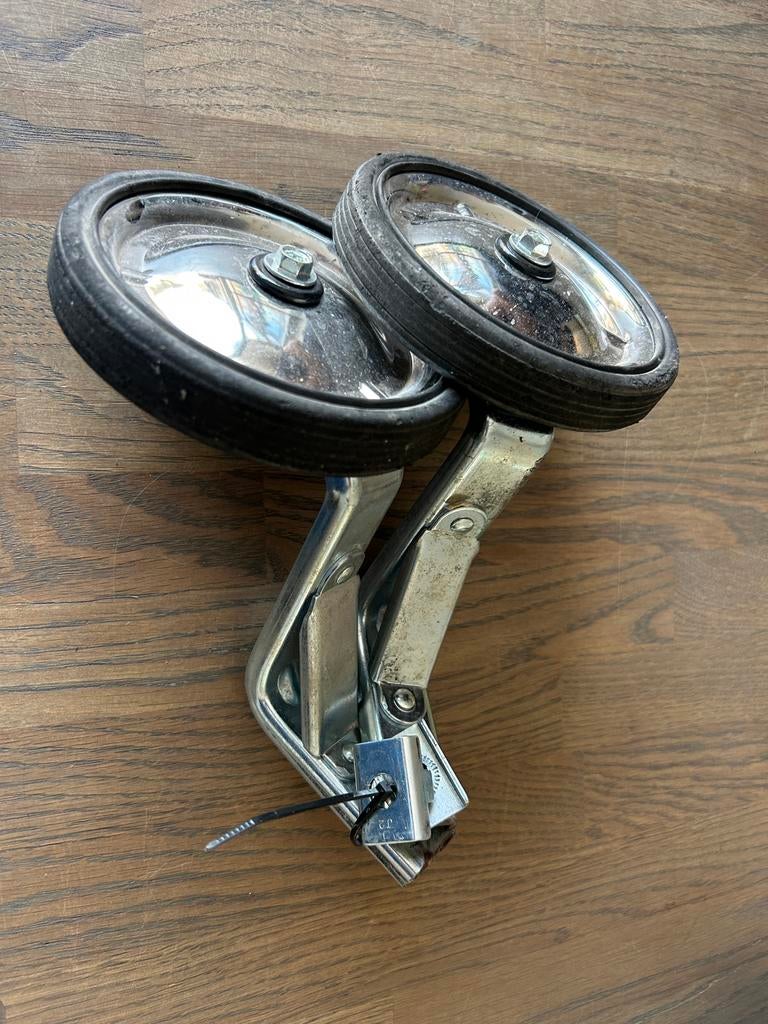 Zijwieltjes voor kinderfiets, Ophalen of Verzenden, Gebruikt, Minder dan 16 inch