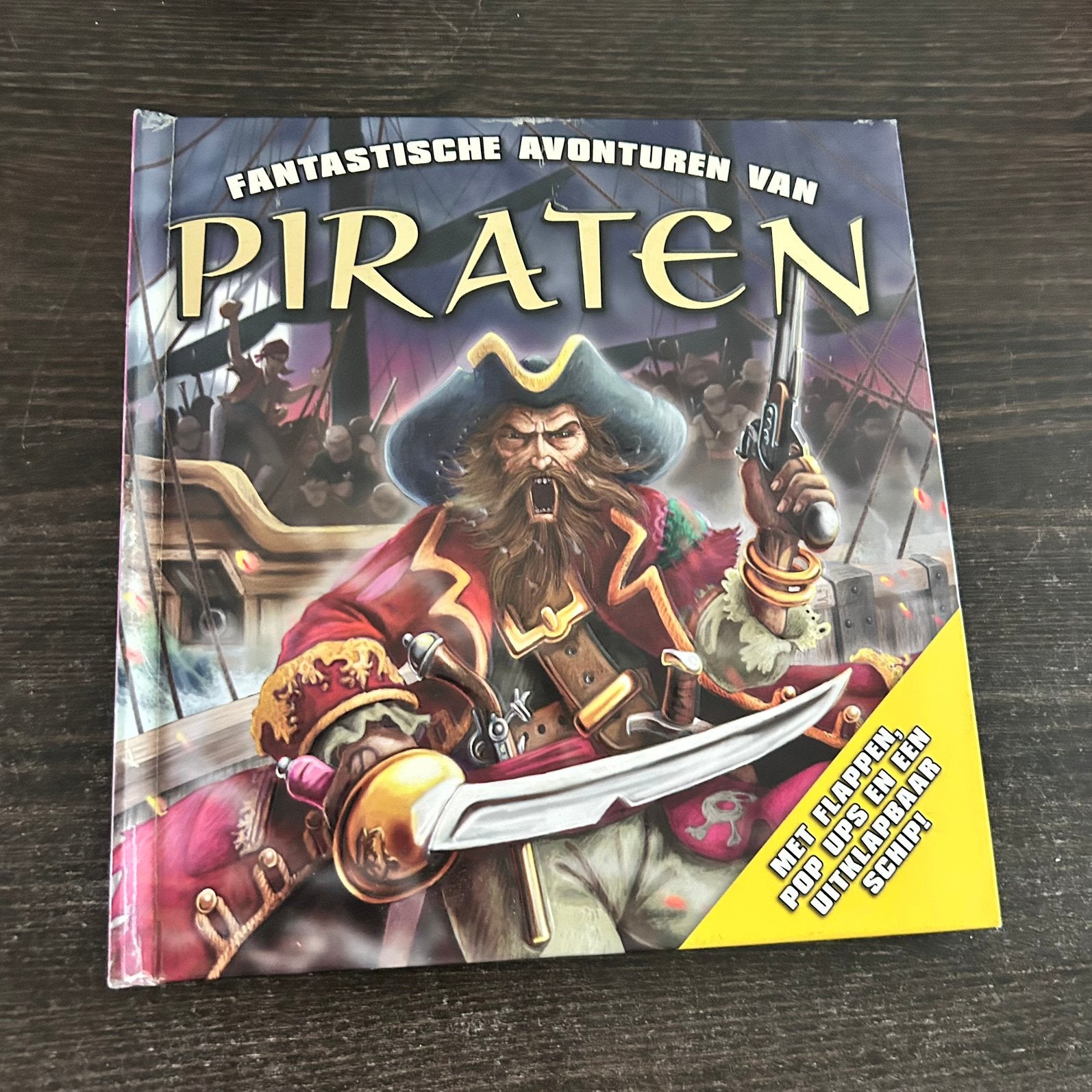 Fantastische avonturen van Piraten – Pop-up- & doeboek, Boeken, Ophalen of Verzenden, Gelezen, Plaatjesalbum