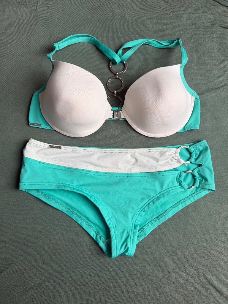 Prachtige wit / turquoise bikini van Sapph, Kleding | Dames, Badmode en Zwemkleding, Gedragen, Bikini, Meerkleurig, Verzenden