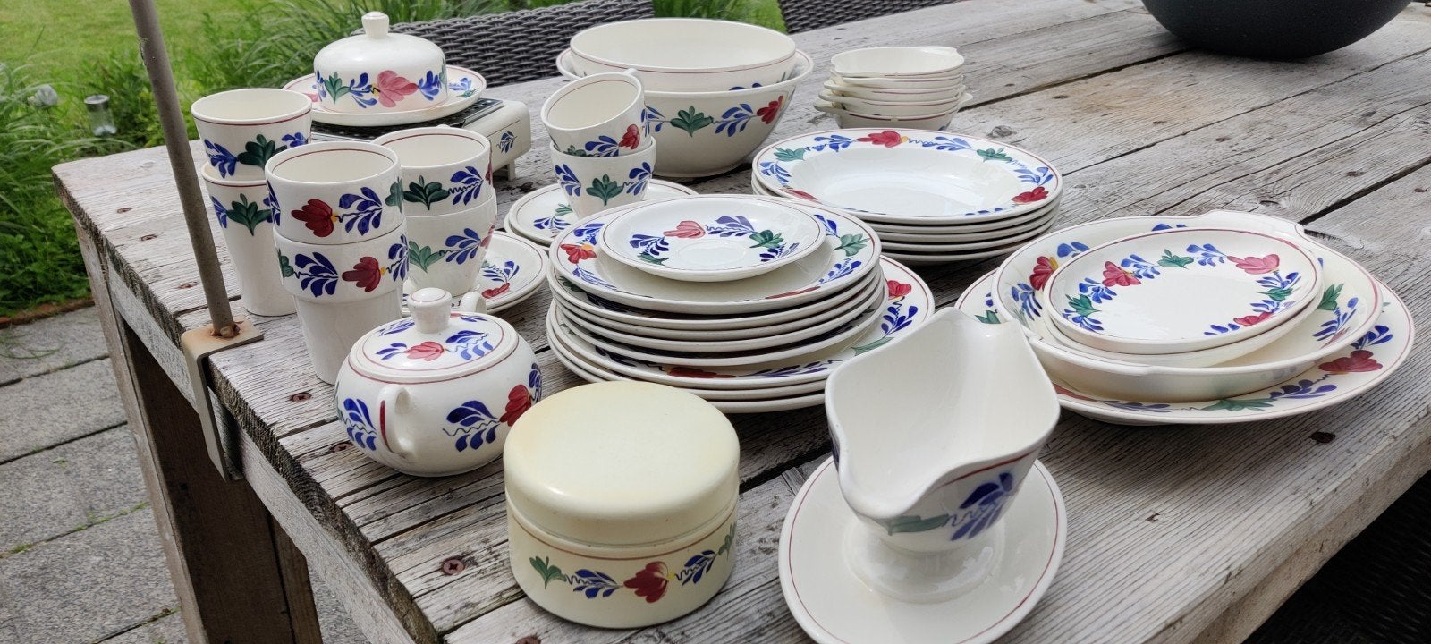Groot Boerenbont servies - In goede staat, Huis en Inrichting, Gebruikt, Ophalen of Verzenden, Aardewerk, Boerenbont