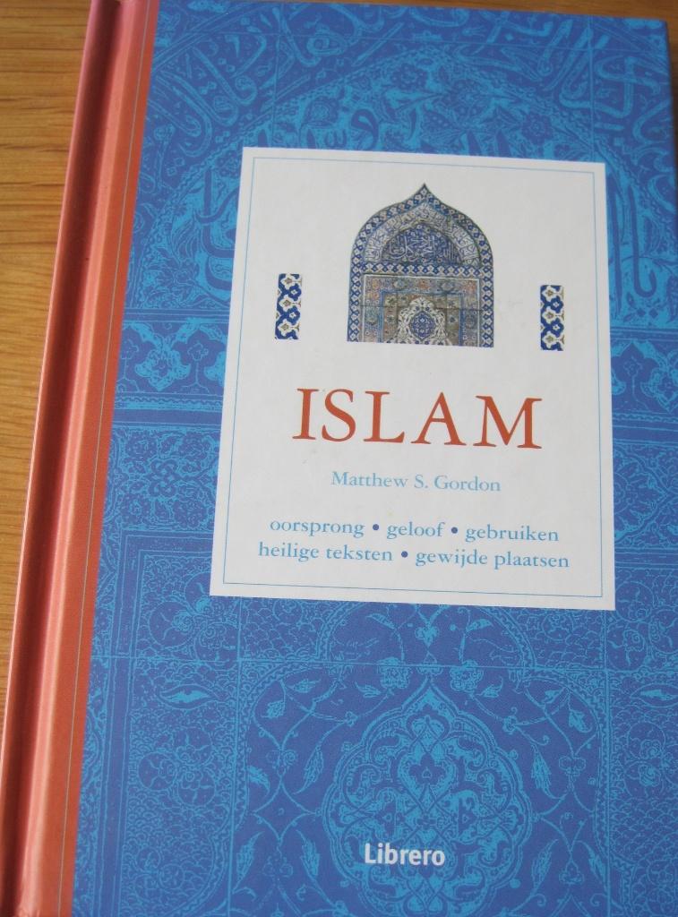 Mathew Gordon - Islam - oorsprong - gebruiken - geloof, Boeken, Godsdienst en Theologie, Ophalen of Verzenden, Zo goed als nieuw