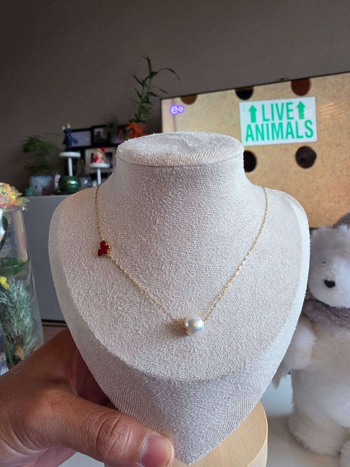 K18 Geelgouden Ketting met Akoya Parel en Rode Koraal, Nieuw, Verstelbaar, Ophalen of Verzenden, Goud