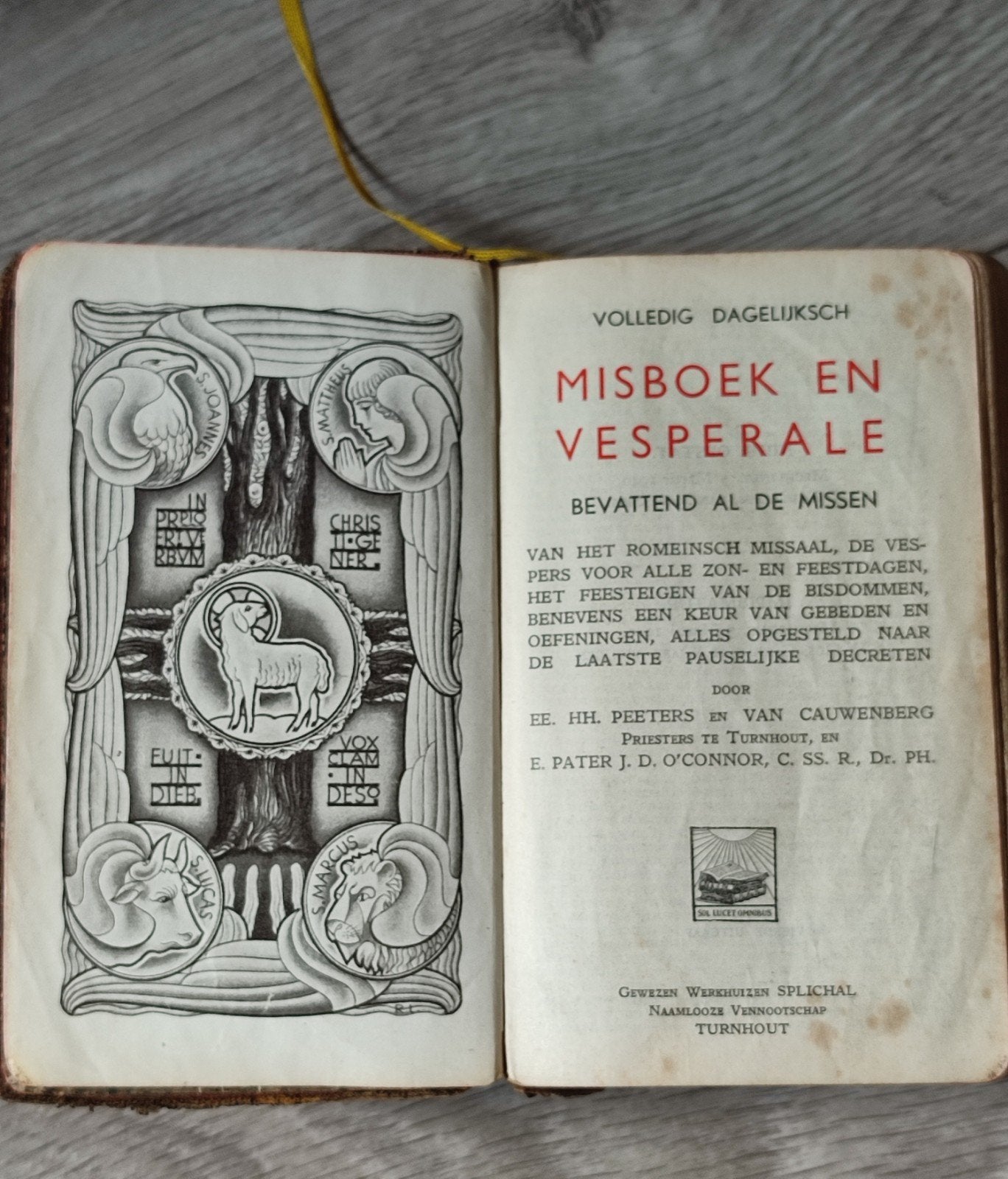 Oud Misboek en Vesperale - Vierde Uitgaaf 1940, Antiek en Kunst, Ophalen of Verzenden, E.E. HH. Peeters en Van Cauwenberg, E. Pater J.D. O'Connor