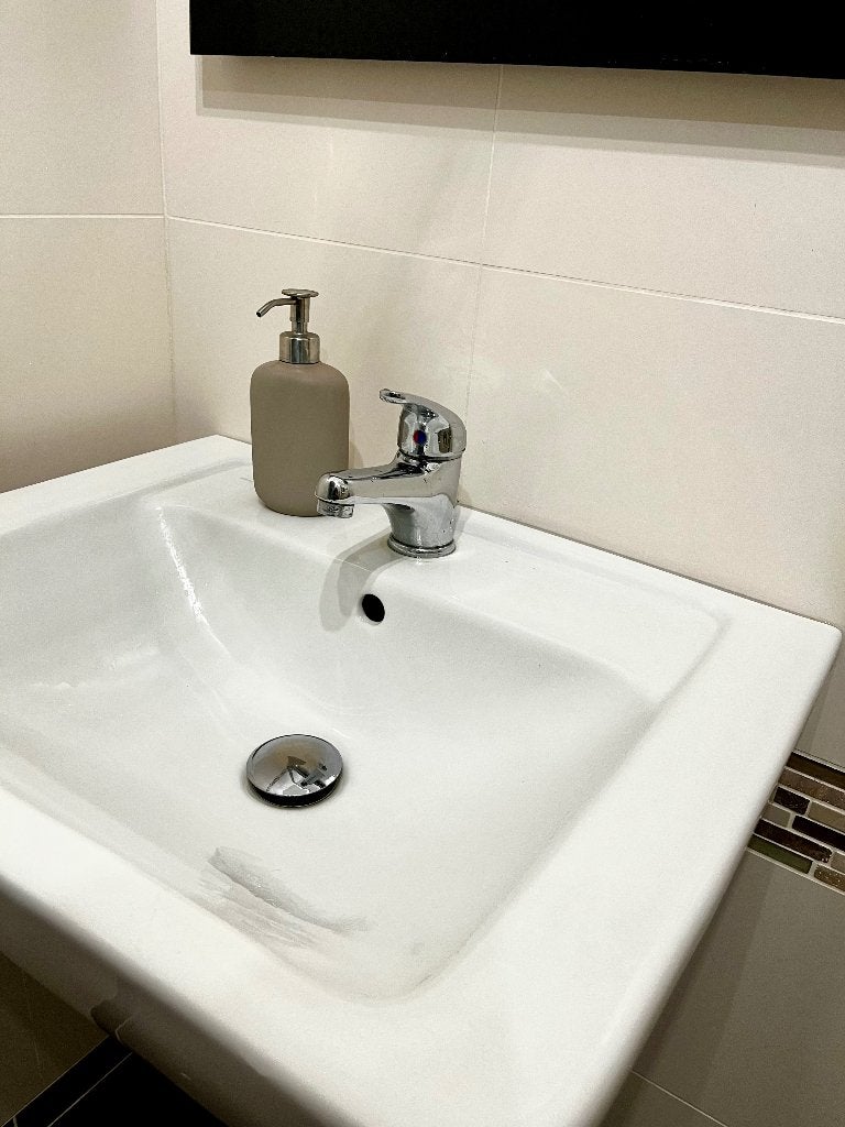 Villeroy & Boch wasbak, Ophalen, Steen, Zo goed als nieuw, Wastafel