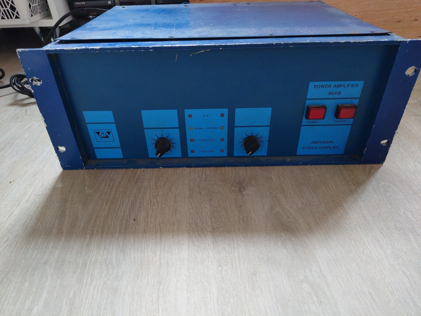 SA-900B Versterker - Volledig gereviseerd, Ophalen, Refurbished, Overige systemen, Overige merken