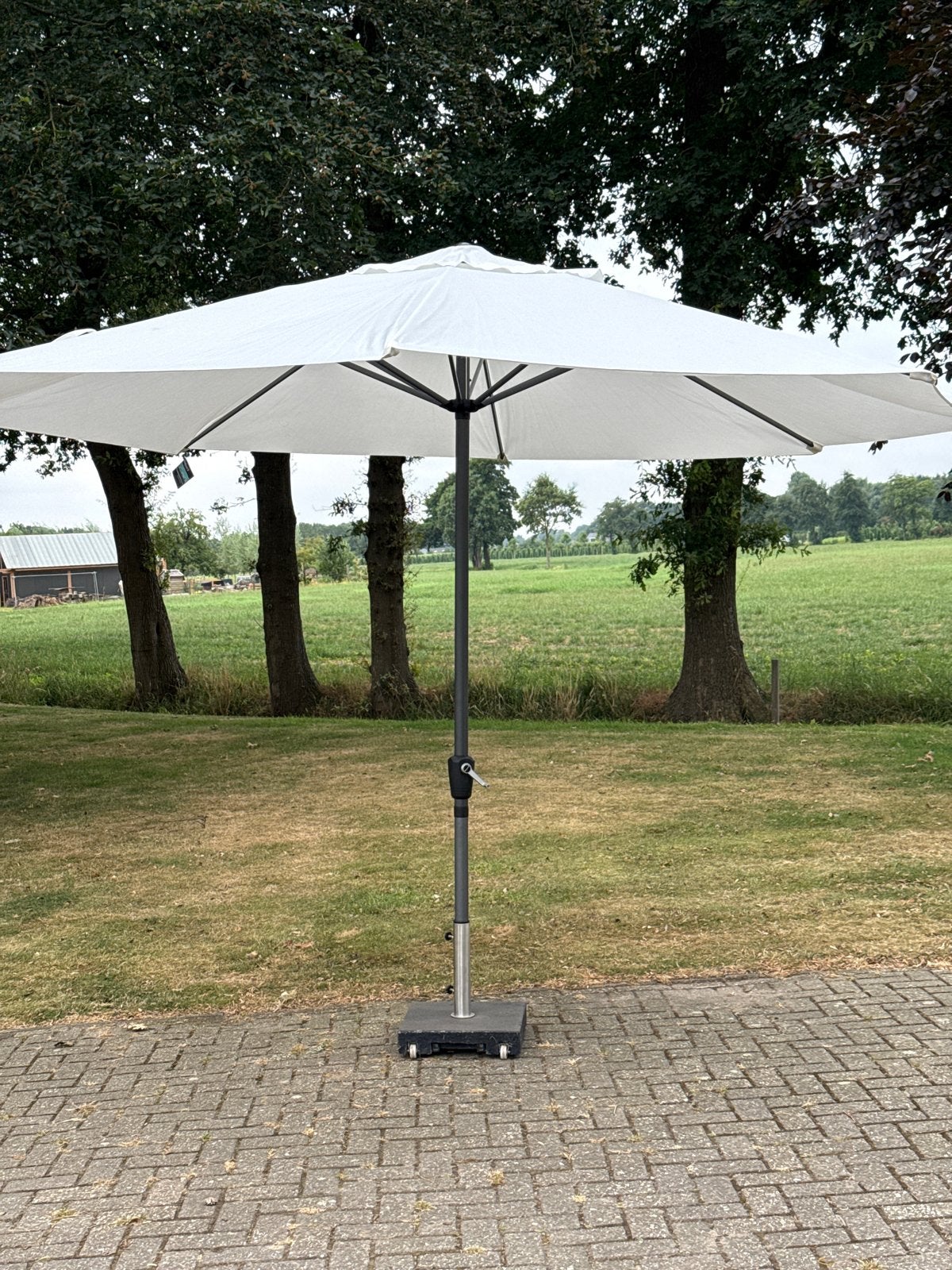 Platinum Zweefparasol Martinique Ø4,0 Wit - Nieuw in doos, Ophalen, Kantelbaar, Nieuw, Zweefparasol