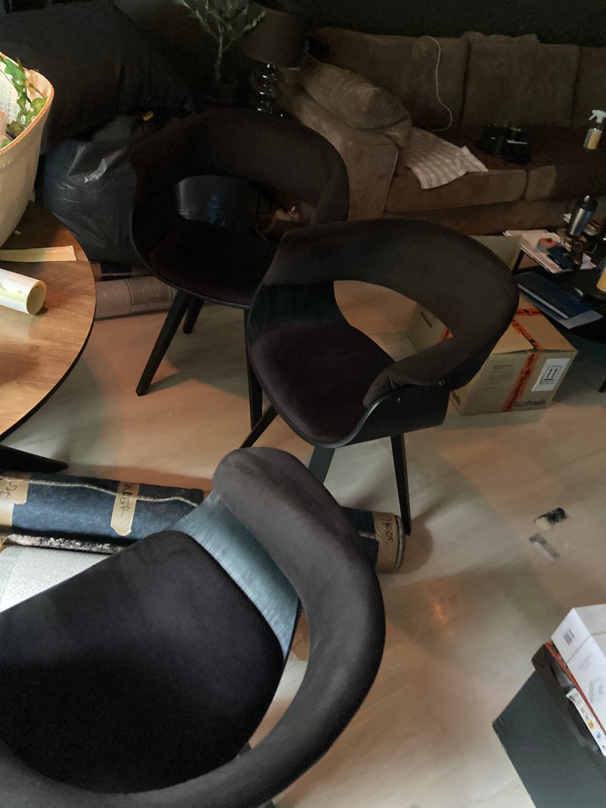 4 velvet donkerbruine Catch eetkamerstoelen van BePureHome, Ophalen, Bruin, Zo goed als nieuw, Vier