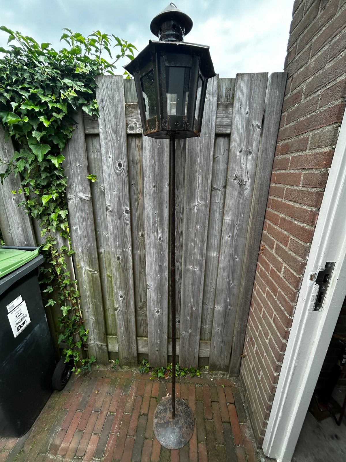 Gietijzeren kandelaar, Ophalen, Gebruikt