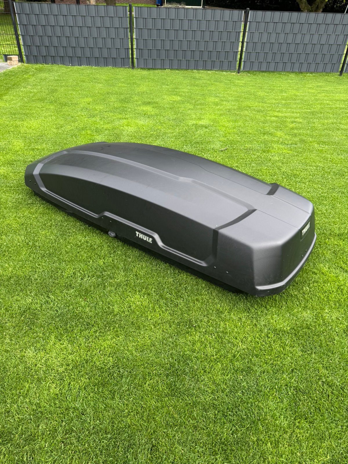 Dakkoffer Thule Force XT XL Black Arroskin 500 ltr ZGAN!, Auto diversen, Ophalen, Zo goed als nieuw