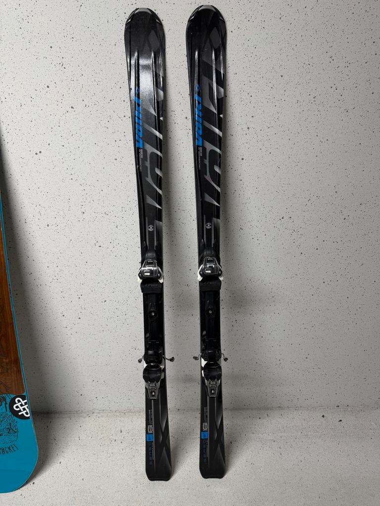 Volkl ski’s maat 161, Sport en Fitness, Skiën en Langlaufen, 160 tot 180 cm, Gebruikt, Carve, Skiën