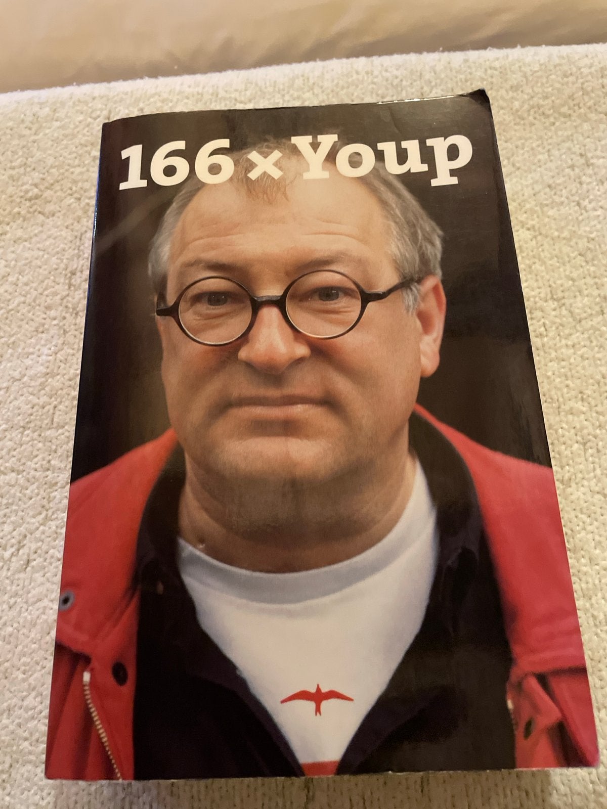 166 x Youp - Zijn allerbeste columns verzameld, Ophalen of Verzenden, Gelezen, Eén auteur