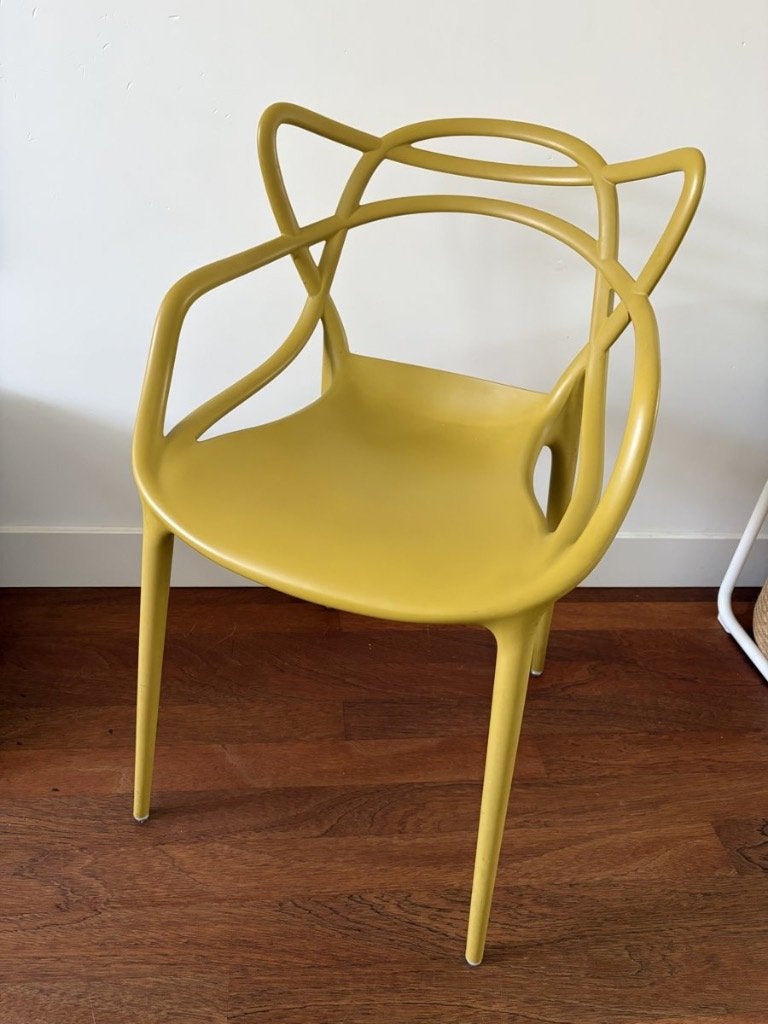 2x Kartell Masters stoel – Philippe Starck – mosterdgeel, Huis en Inrichting, Stoelen, Ophalen, Philippe Starck, Kunststof, Gebruikt