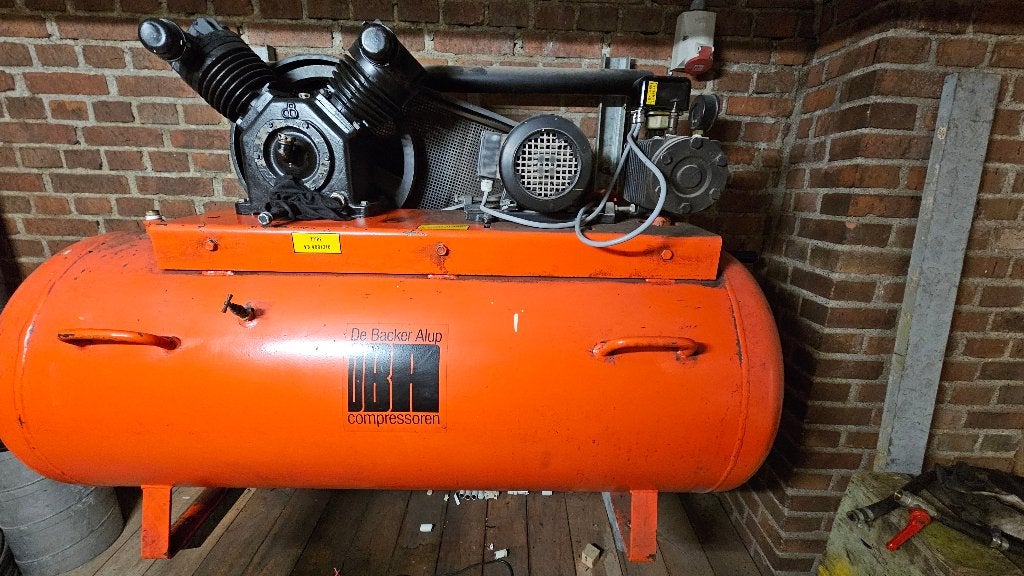 Compressor defect, Doe-het-zelf en Verbouw, Ophalen, Gebruikt, 100 liter of meer, Minder dan 200 liter/min
