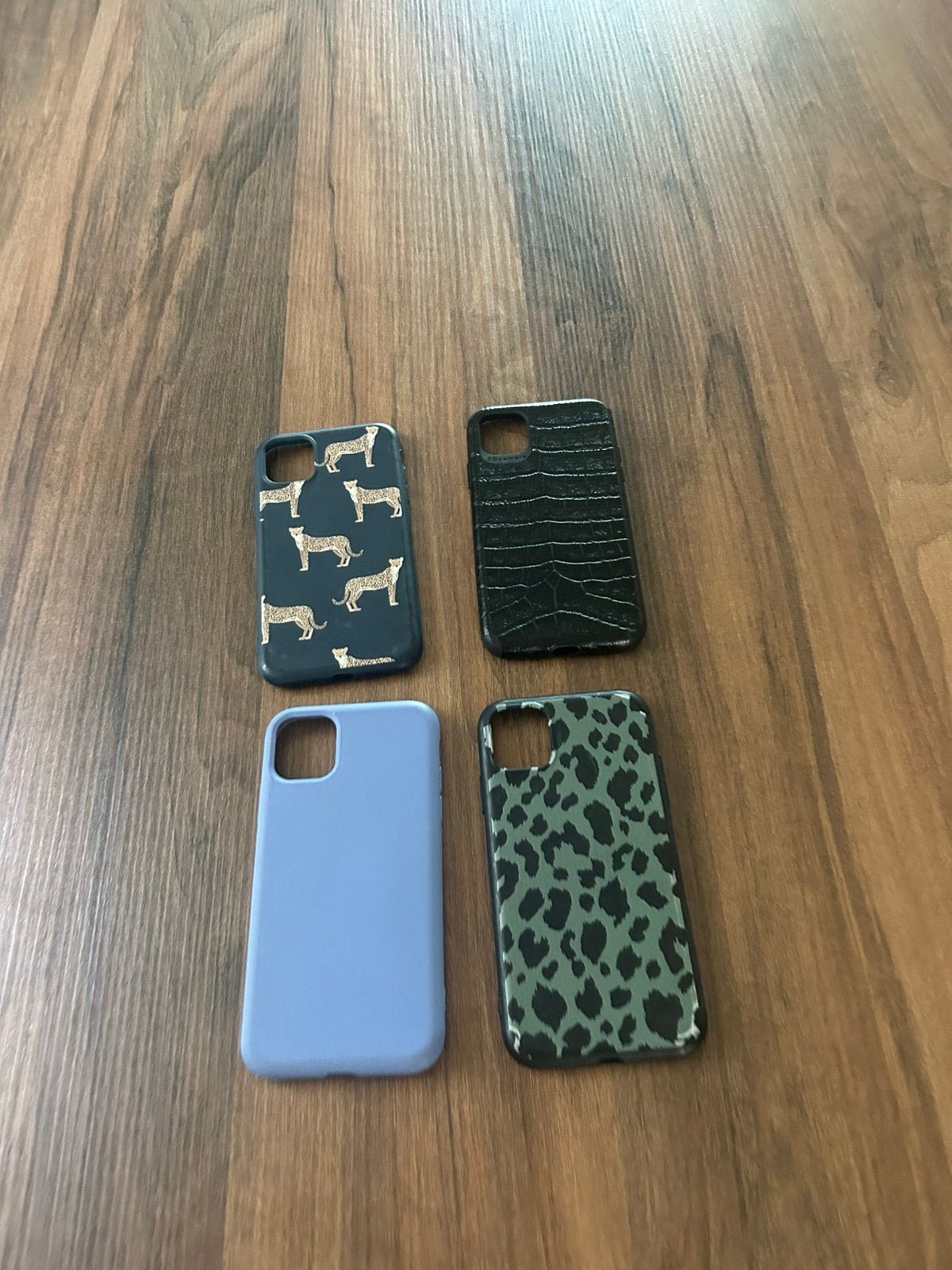 Iphone 11 hoesjes, Telecommunicatie, Mobiele telefoons | Hoesjes en Frontjes | Apple iPhone, Ophalen of Verzenden, Zo goed als nieuw