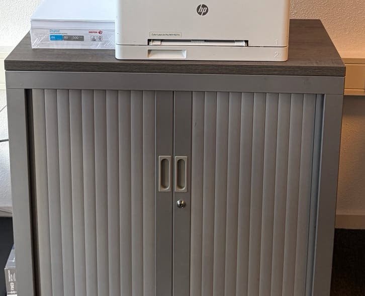 Archiefkast met roldeuren, Gebruikt, 100 tot 150 cm, Modern kantoor, Met slot