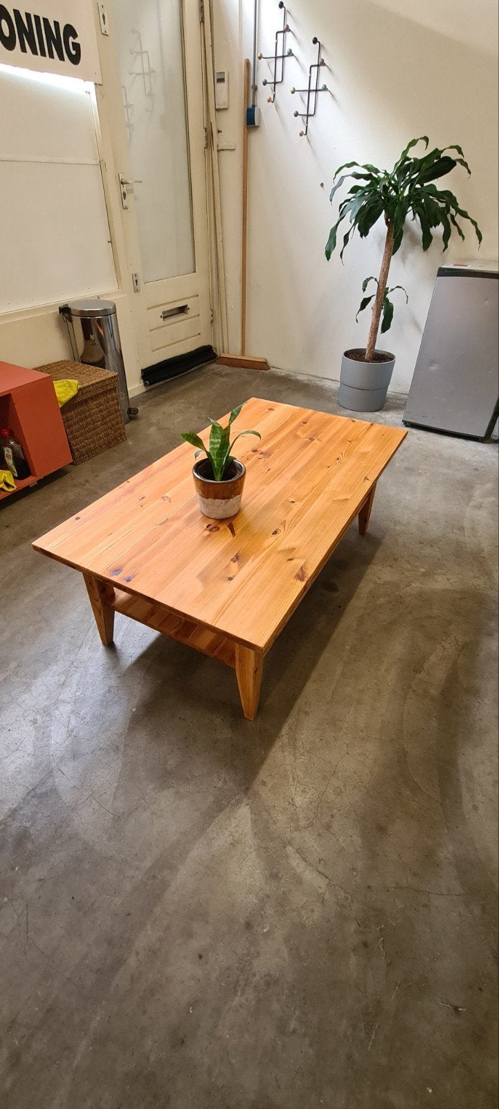 Grenen salontafel, 100 tot 150 cm, Zo goed als nieuw, Grenenhout, 50 tot 100 cm