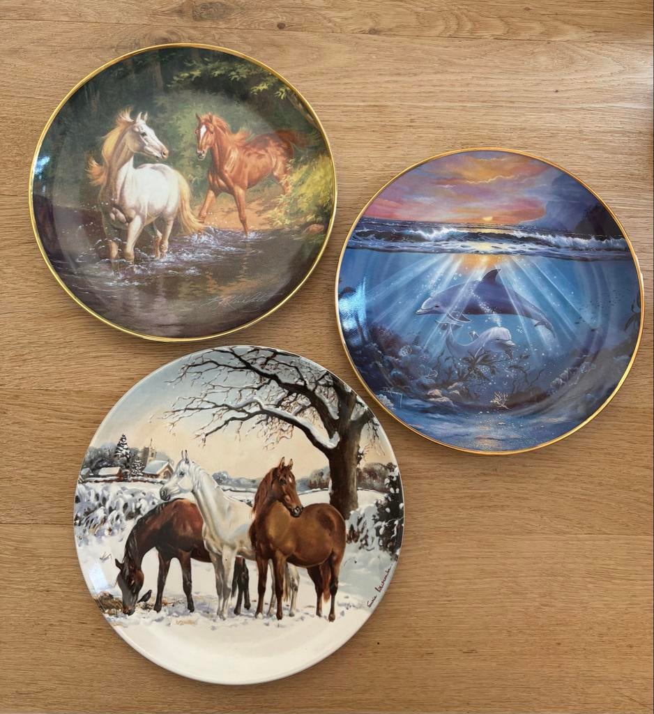 Decoratieve Borden: Paarden en Dolfijnen (Franklin Mint), Ophalen of Verzenden