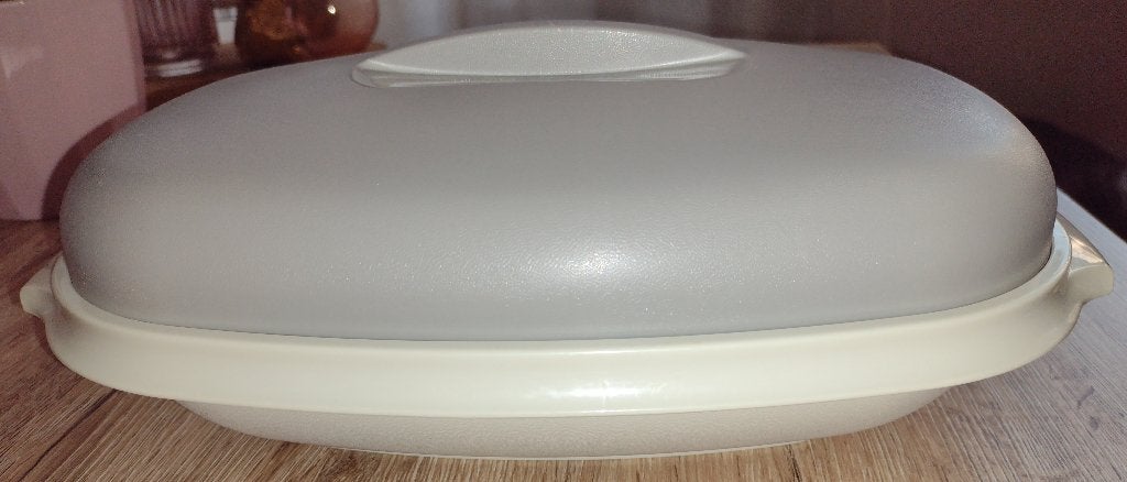 Tupperware Kaasdoos Lichtgrijs + ventilatierek scheidingsrek, Bewaardoos, Met deksel, Ophalen of Verzenden, Zo goed als nieuw