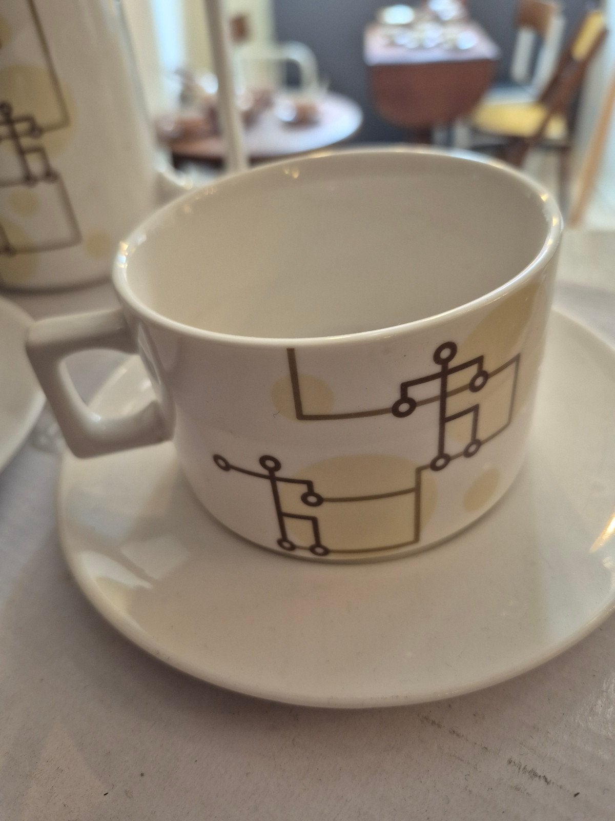 Vintage Artihove Koffieservies met Geometrisch Patroon, Ophalen of Verzenden, Keramiek, Overige stijlen