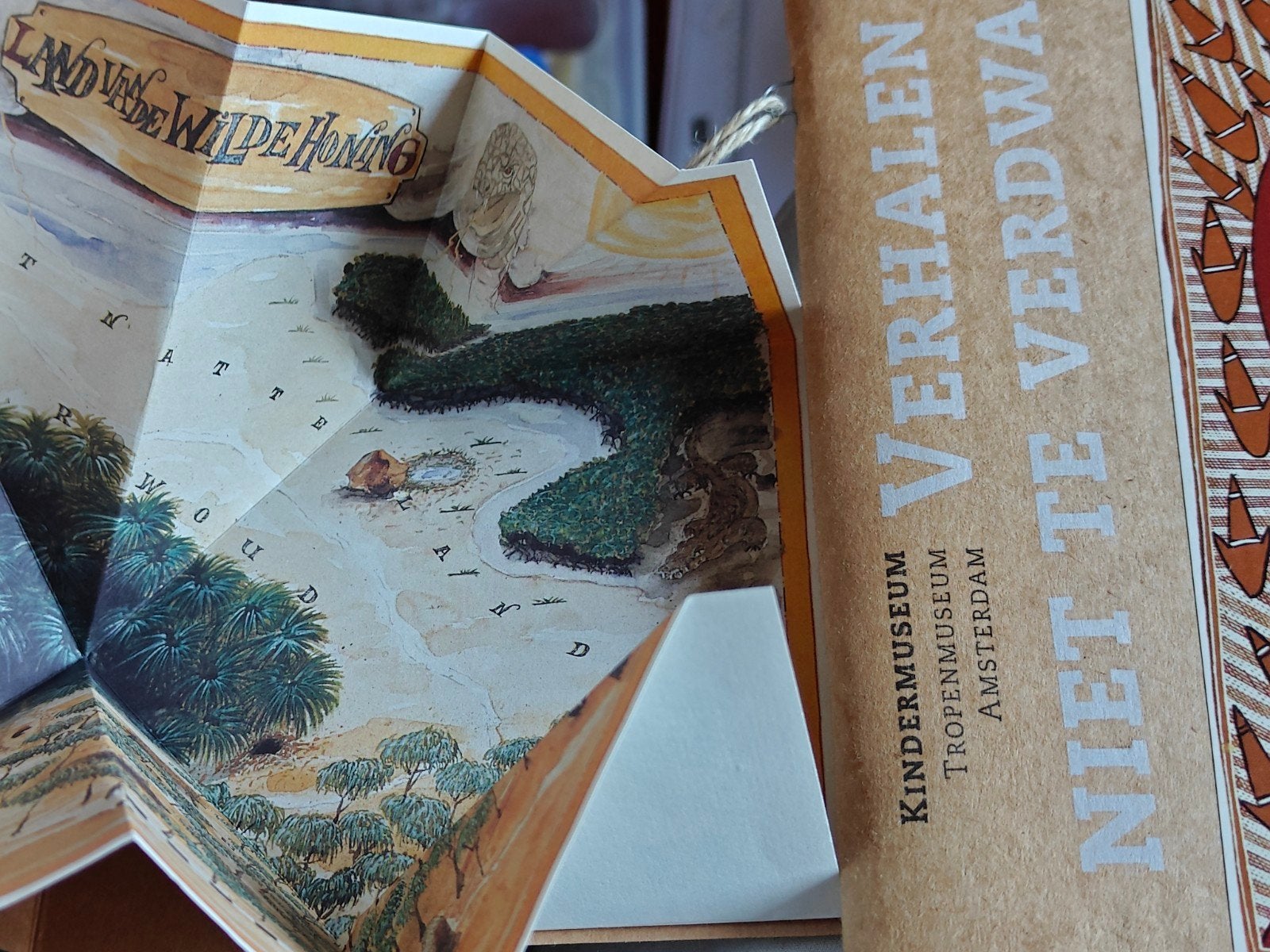 Verhalen om niet te verdwalen compleet met 3d kaart, Ophalen of Verzenden, Nieuw, Australië