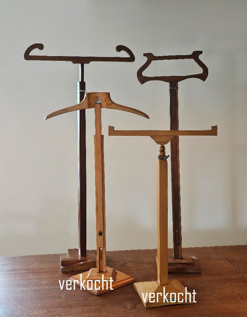 Oude Franse ART DECO verstelbare houten kleding standaards, Ophalen of Verzenden